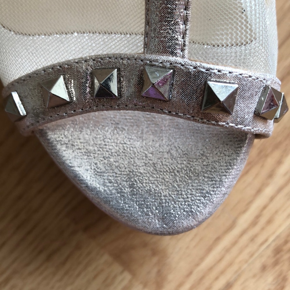 Sandals - Picture 4 of 6